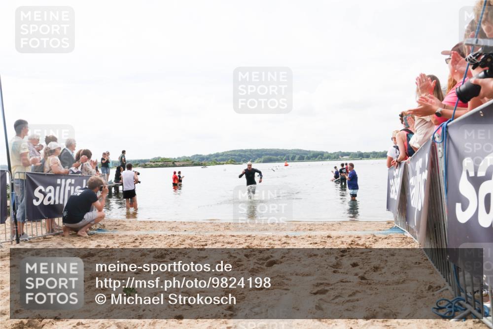21.06.2026 - Viking Triathlon Michael Strokosch http://msf.ph/oto/9824198 21.06.2026 10:26:17 Schwimmen 2 meine-sportfotos.de