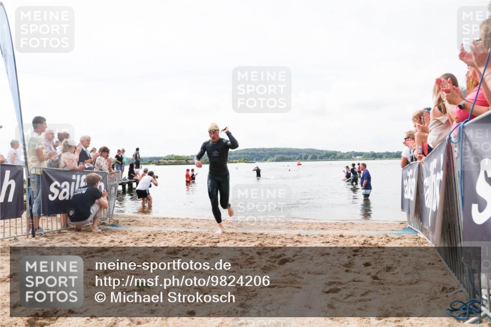 21.06.2026 - Viking Triathlon Michael Strokosch http://msf.ph/oto/9824206 21.06.2026 10:26:20 Schwimmen 2 meine-sportfotos.de