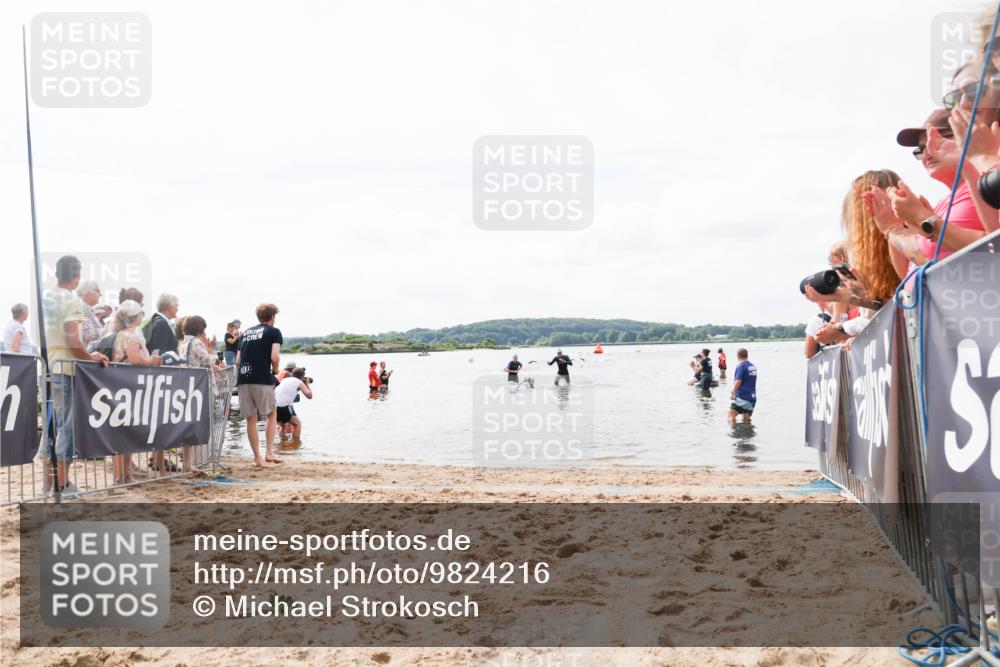 21.06.2026 - Viking Triathlon Michael Strokosch http://msf.ph/oto/9824216 21.06.2026 10:26:23 Schwimmen 2, 21, 548 meine-sportfotos.de