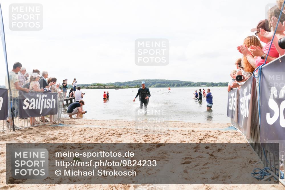 21.06.2026 - Viking Triathlon Michael Strokosch http://msf.ph/oto/9824233 21.06.2026 10:26:29 Schwimmen 21, 474, 548 meine-sportfotos.de