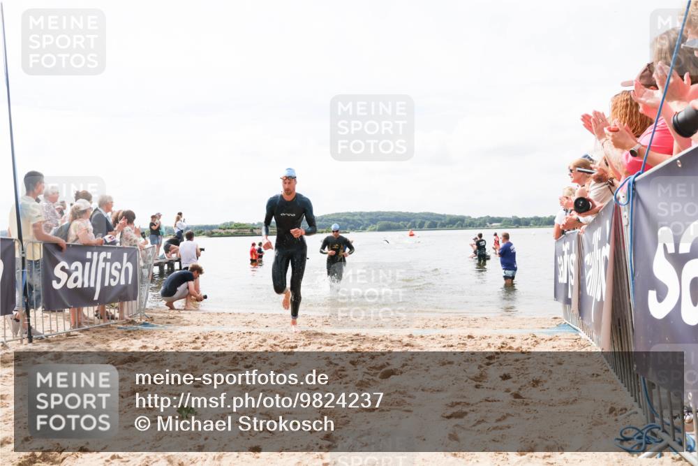 21.06.2026 - Viking Triathlon Michael Strokosch http://msf.ph/oto/9824237 21.06.2026 10:26:30 Schwimmen 21, 474, 548 meine-sportfotos.de