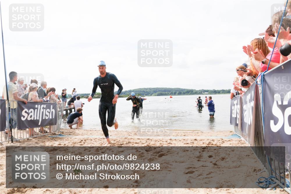 21.06.2026 - Viking Triathlon Michael Strokosch http://msf.ph/oto/9824238 21.06.2026 10:26:30 Schwimmen 21, 474, 548 meine-sportfotos.de