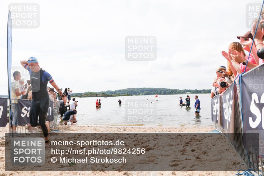 21.06.2026 - Viking Triathlon Michael Strokosch http://msf.ph/oto/9824256 21.06.2026 10:26:36 Schwimmen 21, 474, 548 meine-sportfotos.de