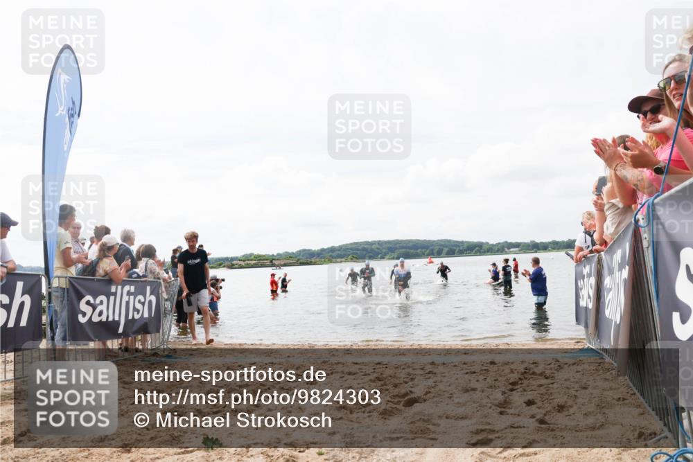 21.06.2026 - Viking Triathlon Michael Strokosch http://msf.ph/oto/9824303 21.06.2026 10:26:58 Schwimmen 176, 334, 426, 453 meine-sportfotos.de