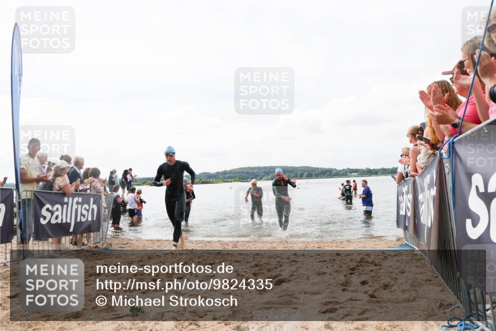 21.06.2026 - Viking Triathlon Michael Strokosch http://msf.ph/oto/9824335 21.06.2026 10:27:09 Schwimmen 7, 25, 176, 426, 547, 575 meine-sportfotos.de