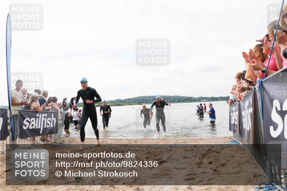 21.06.2026 - Viking Triathlon Michael Strokosch http://msf.ph/oto/9824336 21.06.2026 10:27:09 Schwimmen 7, 25, 176, 426, 547, 575 meine-sportfotos.de