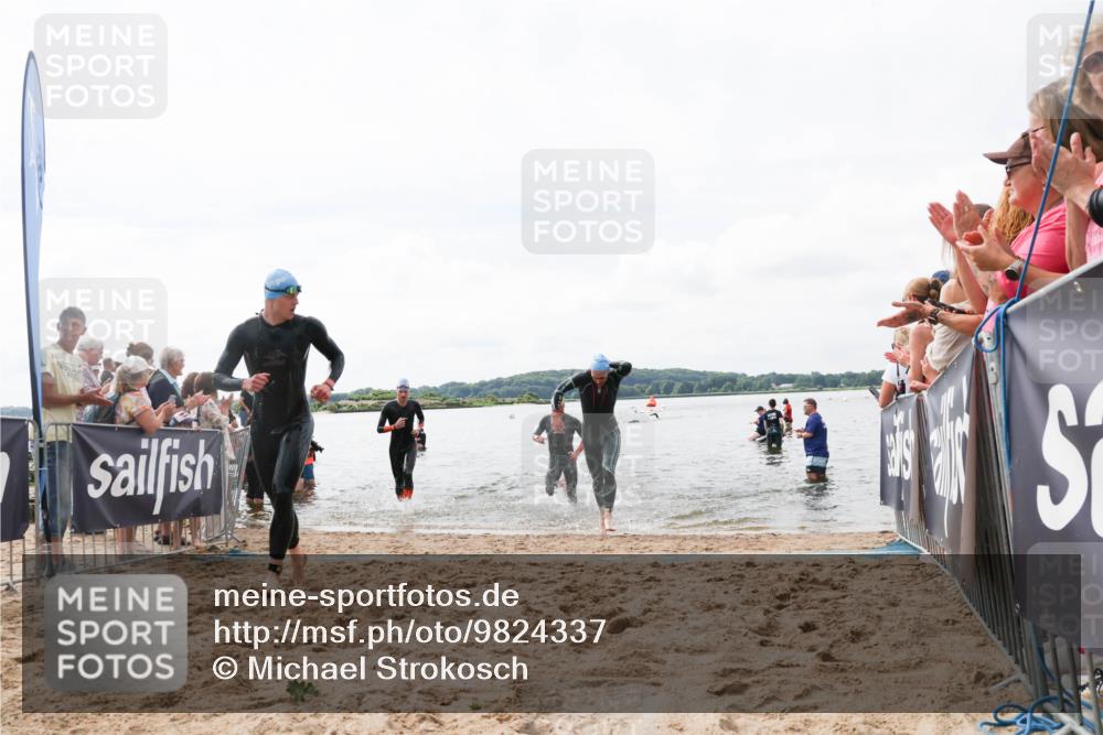 21.06.2026 - Viking Triathlon Michael Strokosch http://msf.ph/oto/9824337 21.06.2026 10:27:09 Schwimmen 7, 25, 176, 426, 547, 575 meine-sportfotos.de