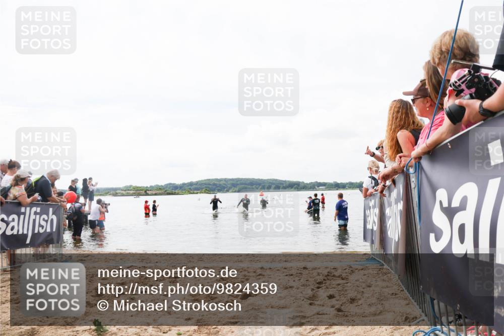 21.06.2026 - Viking Triathlon Michael Strokosch http://msf.ph/oto/9824359 21.06.2026 10:27:29 Schwimmen 669 meine-sportfotos.de