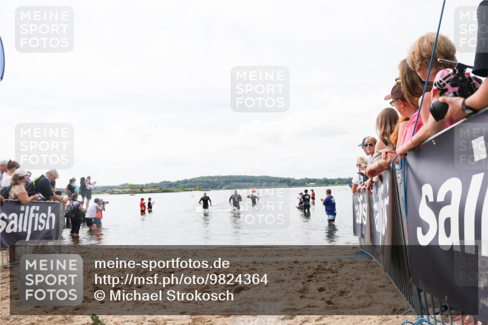 21.06.2026 - Viking Triathlon Michael Strokosch http://msf.ph/oto/9824364 21.06.2026 10:27:30 Schwimmen 46, 669 meine-sportfotos.de