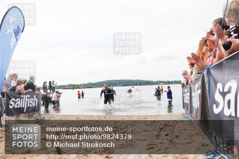 21.06.2026 - Viking Triathlon Michael Strokosch http://msf.ph/oto/9824379 21.06.2026 10:27:35 Schwimmen 46, 669 meine-sportfotos.de
