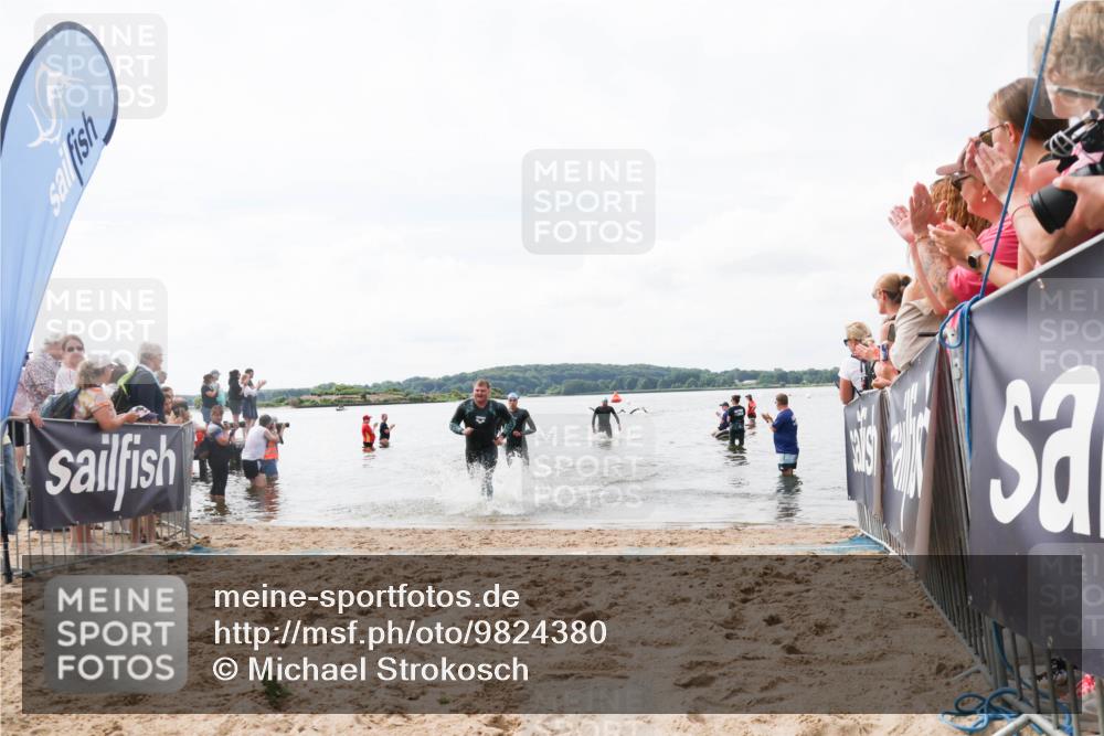 21.06.2026 - Viking Triathlon Michael Strokosch http://msf.ph/oto/9824380 21.06.2026 10:27:36 Schwimmen 46, 626, 669 meine-sportfotos.de