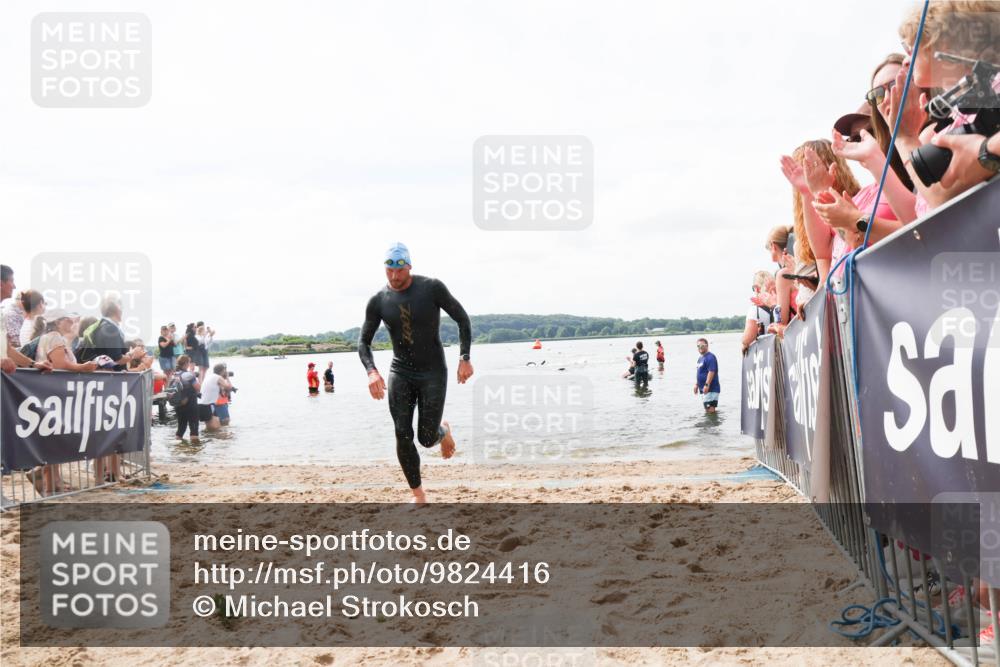 21.06.2026 - Viking Triathlon Michael Strokosch http://msf.ph/oto/9824416 21.06.2026 10:27:48 Schwimmen 422, 626 meine-sportfotos.de