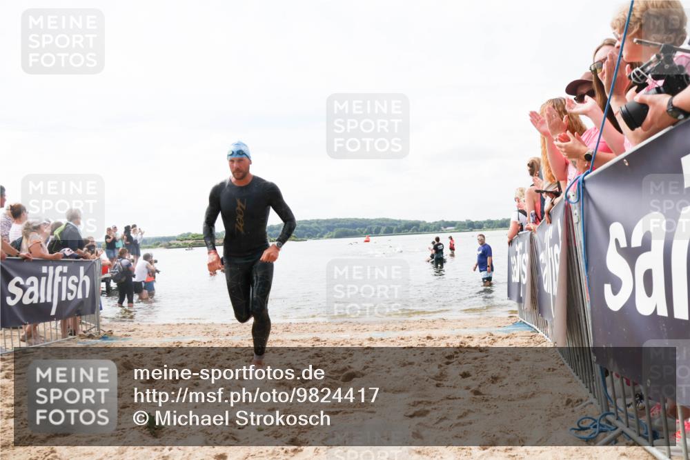 21.06.2026 - Viking Triathlon Michael Strokosch http://msf.ph/oto/9824417 21.06.2026 10:27:48 Schwimmen 422, 626 meine-sportfotos.de