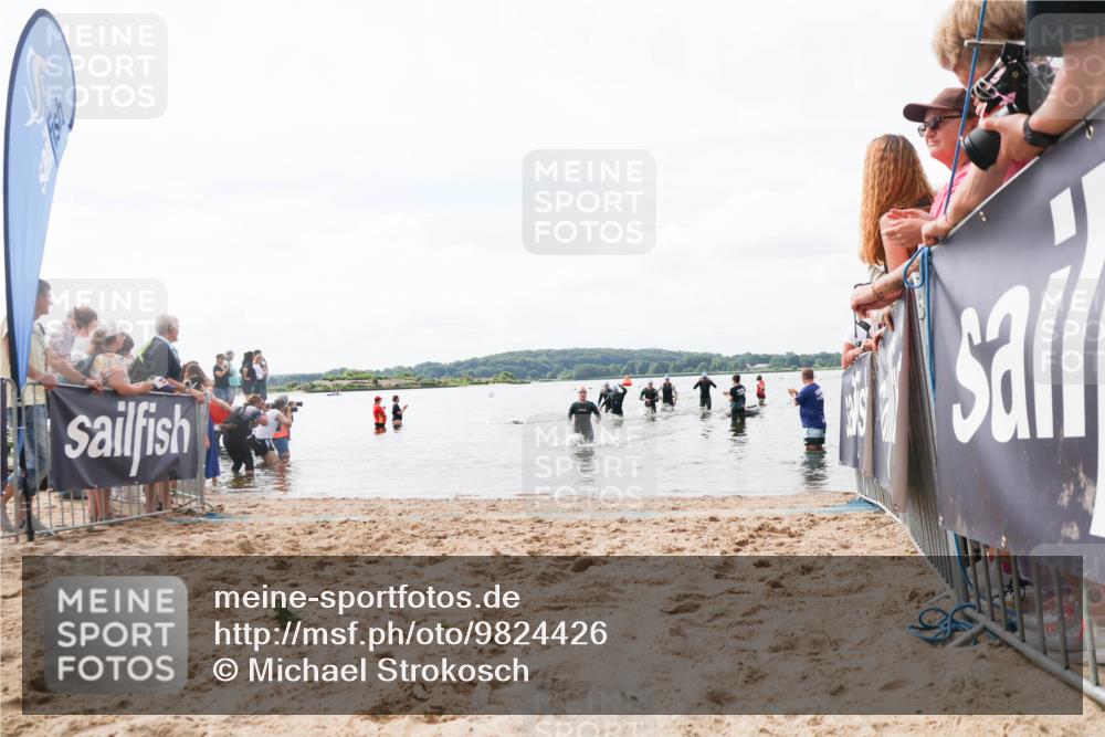21.06.2026 - Viking Triathlon Michael Strokosch http://msf.ph/oto/9824426 21.06.2026 10:28:01 Schwimmen 119, 565, 620 meine-sportfotos.de