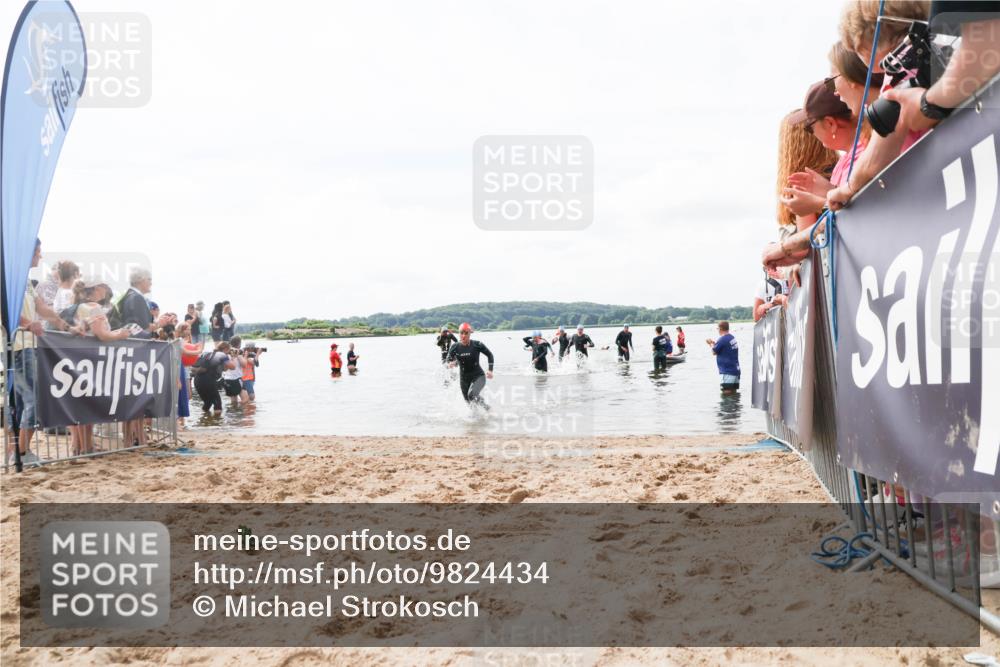 21.06.2026 - Viking Triathlon Michael Strokosch http://msf.ph/oto/9824434 21.06.2026 10:28:03 Schwimmen 19, 119, 565, 620 meine-sportfotos.de