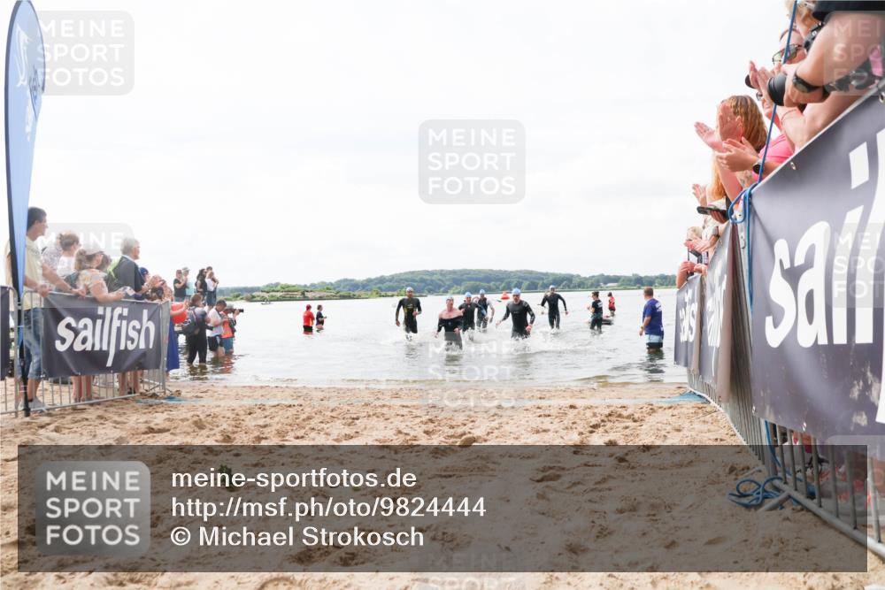 21.06.2026 - Viking Triathlon Michael Strokosch http://msf.ph/oto/9824444 21.06.2026 10:28:07 Schwimmen 19, 119, 280, 371, 565, 620 meine-sportfotos.de