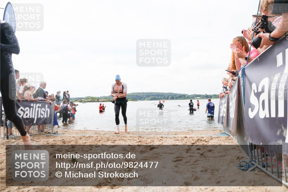 21.06.2026 - Viking Triathlon Michael Strokosch http://msf.ph/oto/9824477 21.06.2026 10:28:18 Schwimmen 19, 29, 280, 342, 371 meine-sportfotos.de