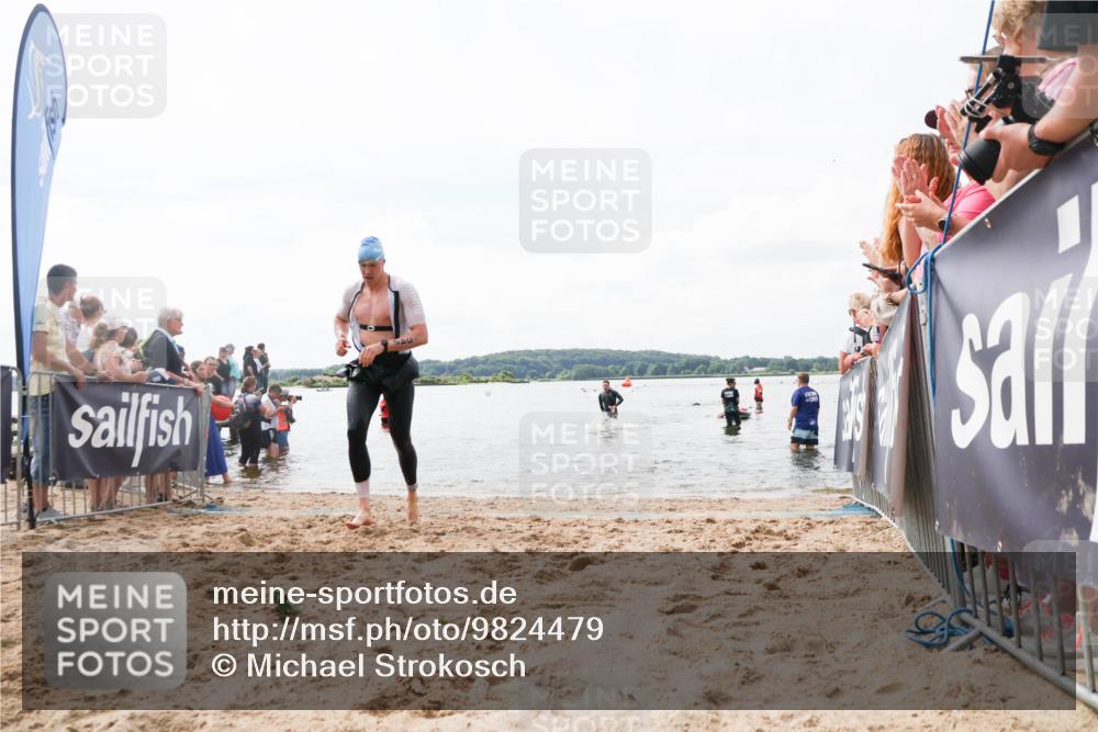21.06.2026 - Viking Triathlon Michael Strokosch http://msf.ph/oto/9824479 21.06.2026 10:28:18 Schwimmen 19, 29, 280, 342, 371 meine-sportfotos.de