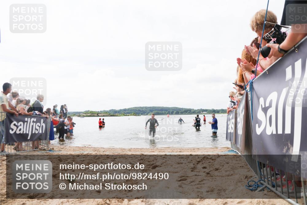 21.06.2026 - Viking Triathlon Michael Strokosch http://msf.ph/oto/9824490 21.06.2026 10:28:22 Schwimmen 29, 342 meine-sportfotos.de