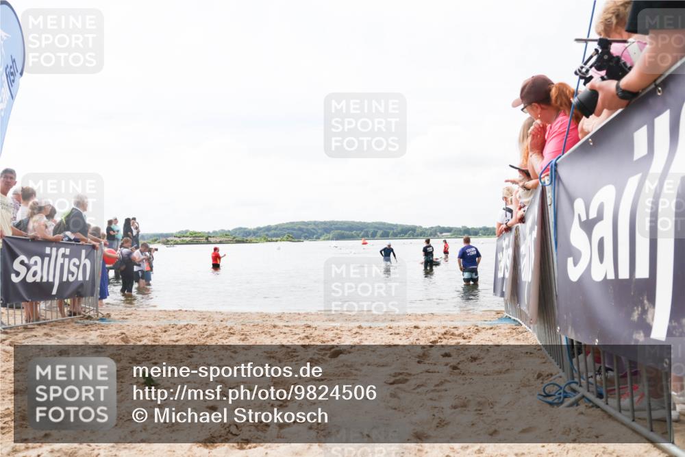 21.06.2026 - Viking Triathlon Michael Strokosch http://msf.ph/oto/9824506 21.06.2026 10:28:30 Schwimmen 29 meine-sportfotos.de