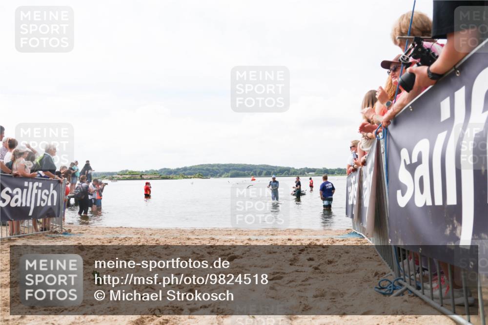 21.06.2026 - Viking Triathlon Michael Strokosch http://msf.ph/oto/9824518 21.06.2026 10:28:34 Schwimmen 271 meine-sportfotos.de