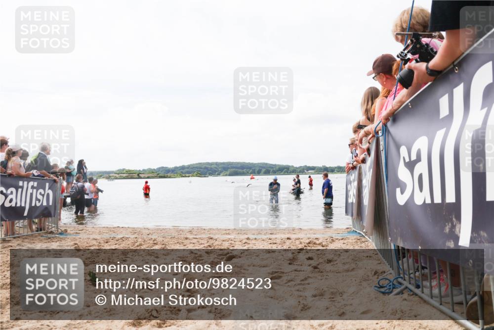 21.06.2026 - Viking Triathlon Michael Strokosch http://msf.ph/oto/9824523 21.06.2026 10:28:36 Schwimmen 271 meine-sportfotos.de