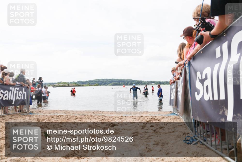 21.06.2026 - Viking Triathlon Michael Strokosch http://msf.ph/oto/9824526 21.06.2026 10:28:37 Schwimmen 271 meine-sportfotos.de