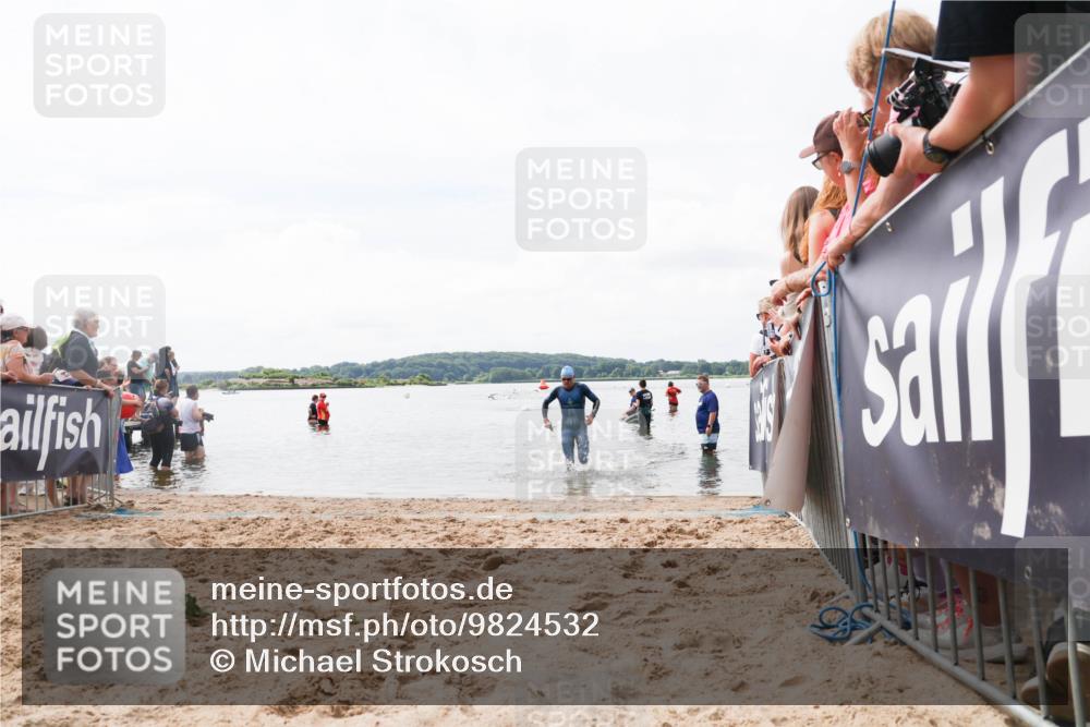 21.06.2026 - Viking Triathlon Michael Strokosch http://msf.ph/oto/9824532 21.06.2026 10:28:39 Schwimmen 271 meine-sportfotos.de
