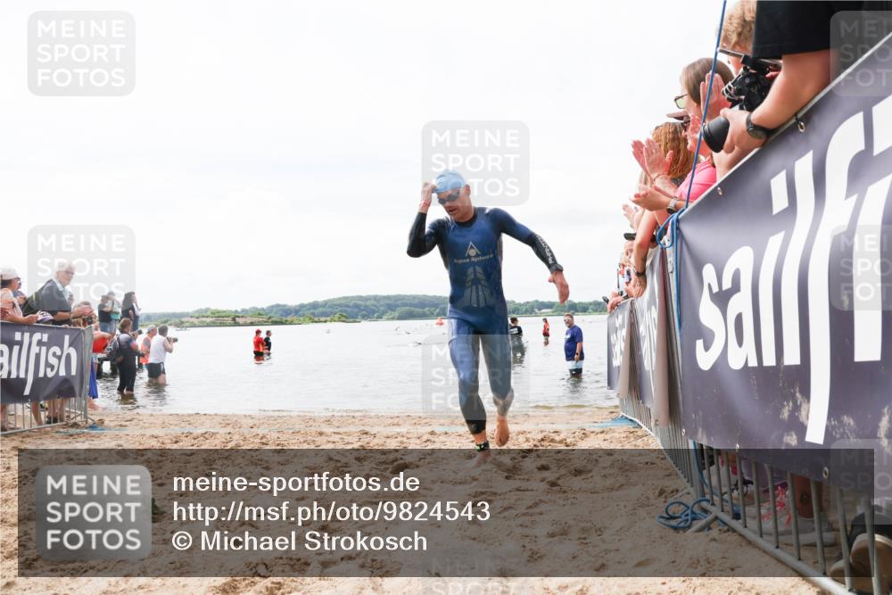 21.06.2026 - Viking Triathlon Michael Strokosch http://msf.ph/oto/9824543 21.06.2026 10:28:43 Schwimmen 271 meine-sportfotos.de