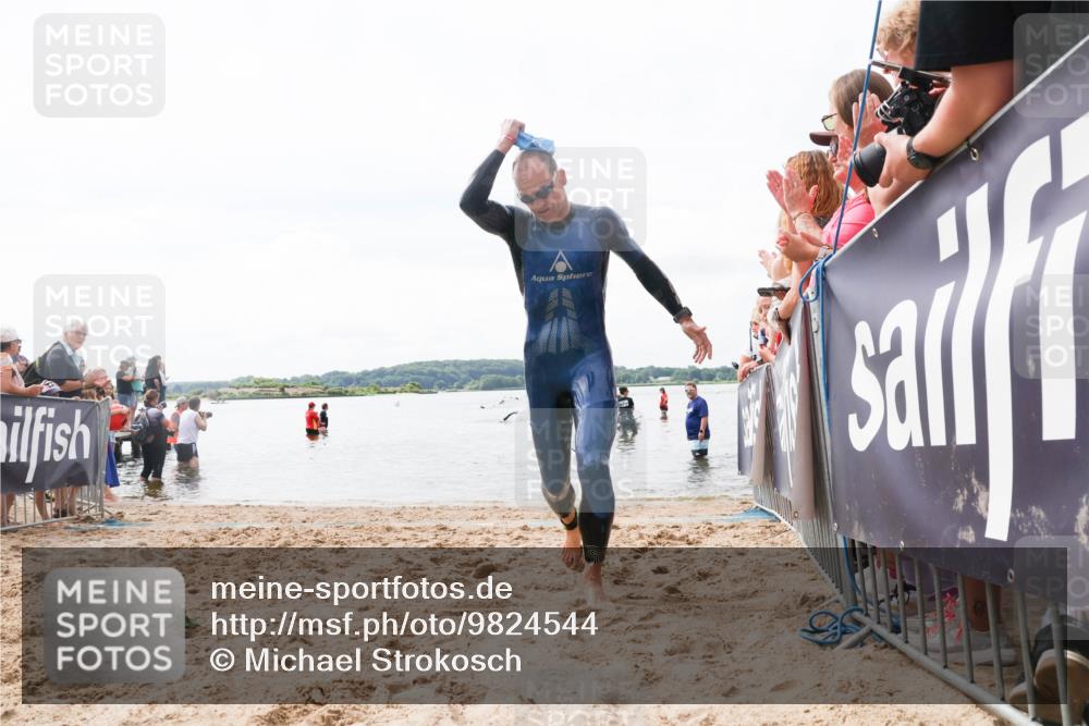 21.06.2026 - Viking Triathlon Michael Strokosch http://msf.ph/oto/9824544 21.06.2026 10:28:43 Schwimmen 271 meine-sportfotos.de