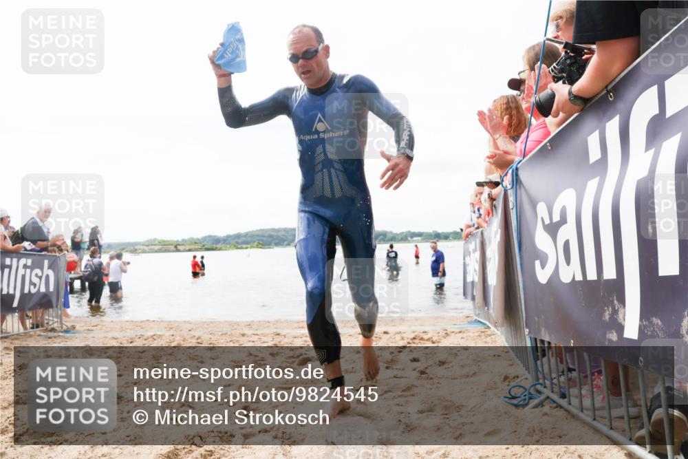 21.06.2026 - Viking Triathlon Michael Strokosch http://msf.ph/oto/9824545 21.06.2026 10:28:43 Schwimmen 271 meine-sportfotos.de