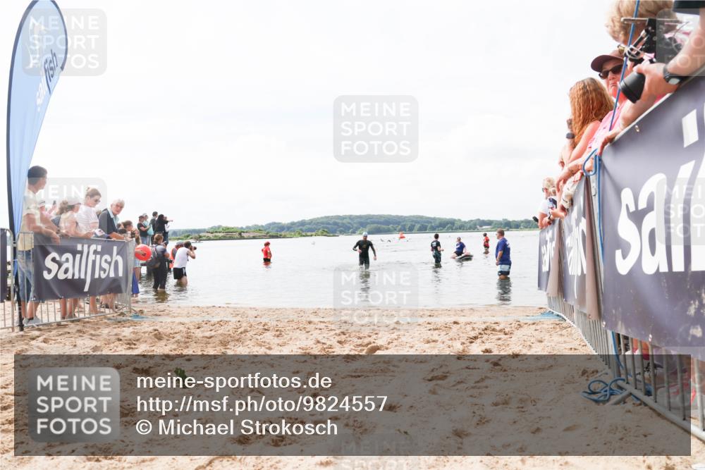 21.06.2026 - Viking Triathlon Michael Strokosch http://msf.ph/oto/9824557 21.06.2026 10:28:58 Schwimmen 466 meine-sportfotos.de
