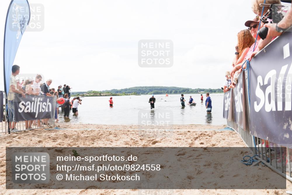21.06.2026 - Viking Triathlon Michael Strokosch http://msf.ph/oto/9824558 21.06.2026 10:28:58 Schwimmen 466 meine-sportfotos.de