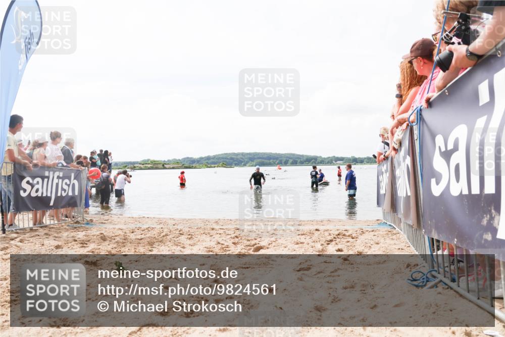 21.06.2026 - Viking Triathlon Michael Strokosch http://msf.ph/oto/9824561 21.06.2026 10:28:59 Schwimmen 466 meine-sportfotos.de