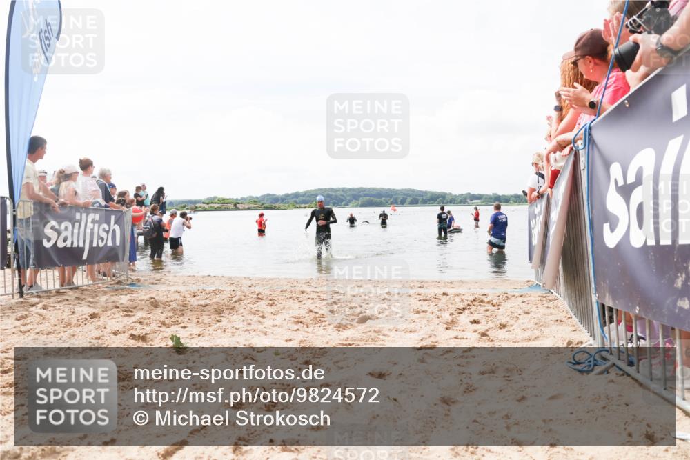 21.06.2026 - Viking Triathlon Michael Strokosch http://msf.ph/oto/9824572 21.06.2026 10:29:03 Schwimmen 466 meine-sportfotos.de