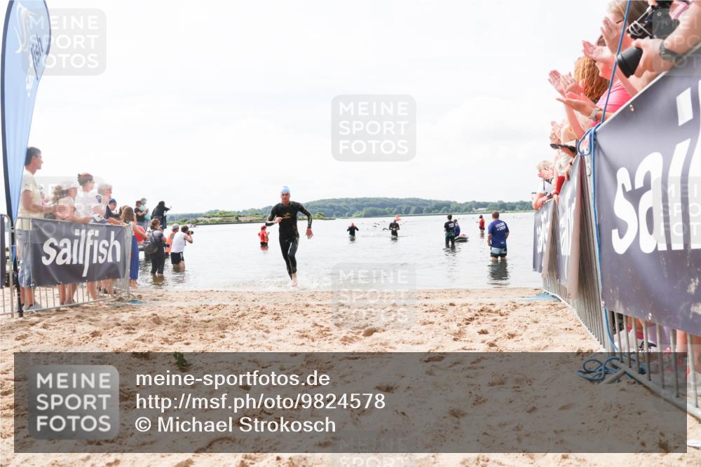 21.06.2026 - Viking Triathlon Michael Strokosch http://msf.ph/oto/9824578 21.06.2026 10:29:05 Schwimmen 466 meine-sportfotos.de