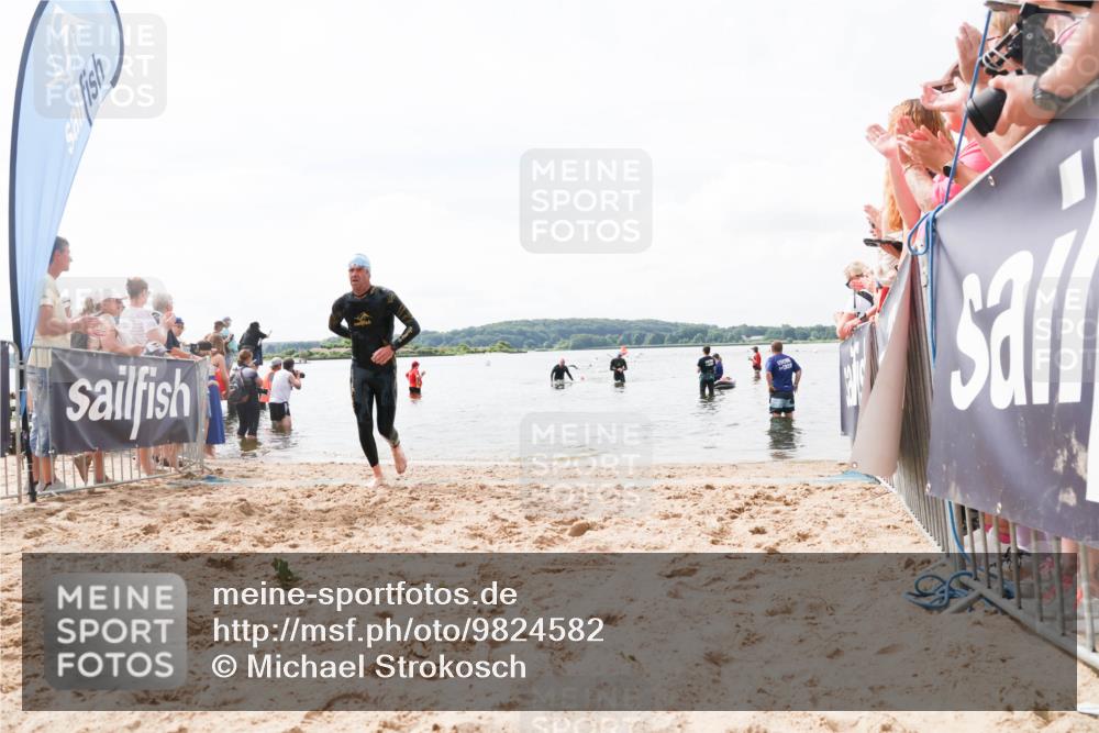 21.06.2026 - Viking Triathlon Michael Strokosch http://msf.ph/oto/9824582 21.06.2026 10:29:06 Schwimmen 466 meine-sportfotos.de