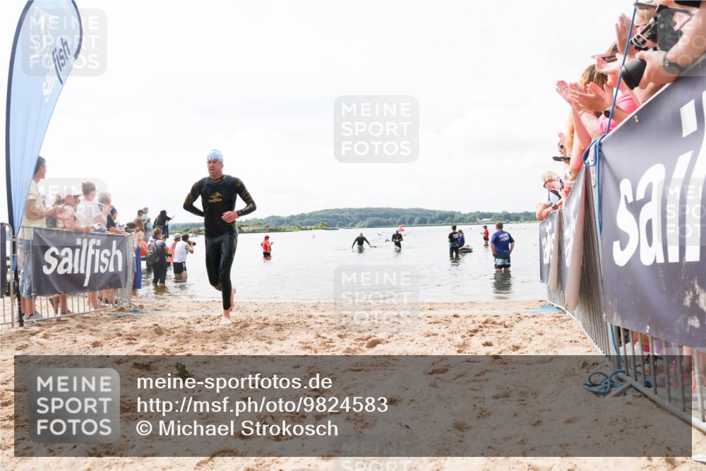 21.06.2026 - Viking Triathlon Michael Strokosch http://msf.ph/oto/9824583 21.06.2026 10:29:07 Schwimmen 466 meine-sportfotos.de