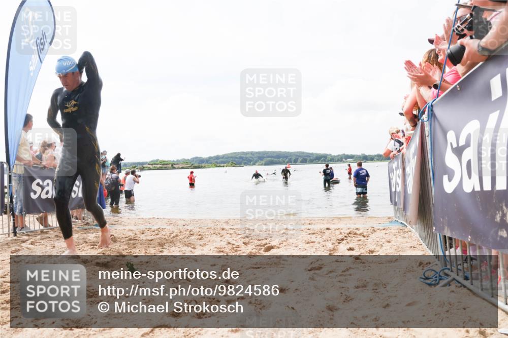 21.06.2026 - Viking Triathlon Michael Strokosch http://msf.ph/oto/9824586 21.06.2026 10:29:08 Schwimmen 466 meine-sportfotos.de