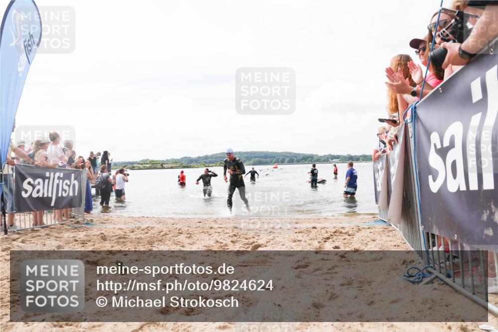 21.06.2026 - Viking Triathlon Michael Strokosch http://msf.ph/oto/9824624 21.06.2026 10:29:20 Schwimmen 65, 441, 640, 643 meine-sportfotos.de