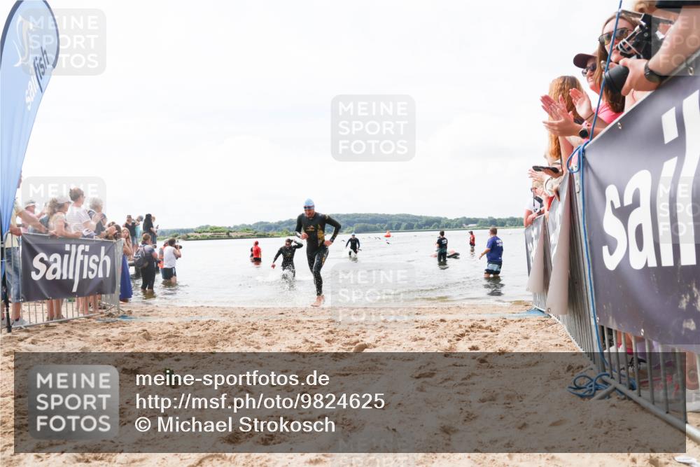 21.06.2026 - Viking Triathlon Michael Strokosch http://msf.ph/oto/9824625 21.06.2026 10:29:21 Schwimmen 65, 441, 640, 643 meine-sportfotos.de