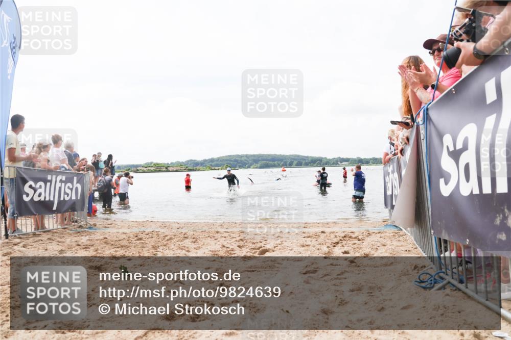21.06.2026 - Viking Triathlon Michael Strokosch http://msf.ph/oto/9824639 21.06.2026 10:29:25 Schwimmen 65, 441, 643 meine-sportfotos.de