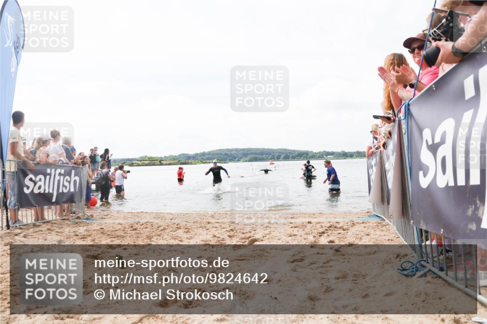 21.06.2026 - Viking Triathlon Michael Strokosch http://msf.ph/oto/9824642 21.06.2026 10:29:26 Schwimmen 65, 441, 643 meine-sportfotos.de