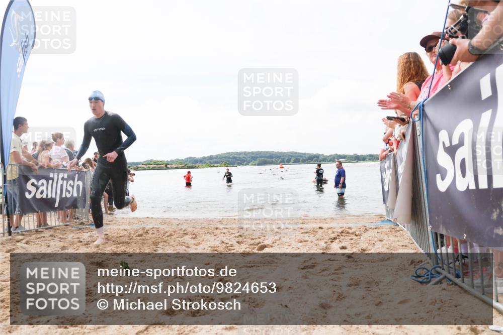 21.06.2026 - Viking Triathlon Michael Strokosch http://msf.ph/oto/9824653 21.06.2026 10:29:30 Schwimmen 65, 643 meine-sportfotos.de
