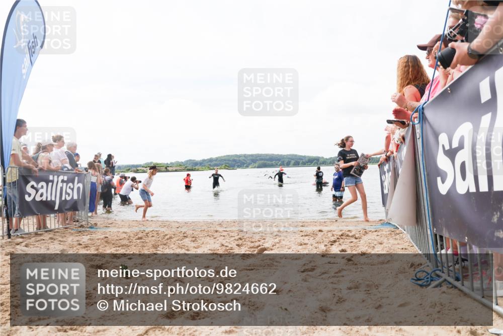 21.06.2026 - Viking Triathlon Michael Strokosch http://msf.ph/oto/9824662 21.06.2026 10:29:33 Schwimmen 65, 610 meine-sportfotos.de