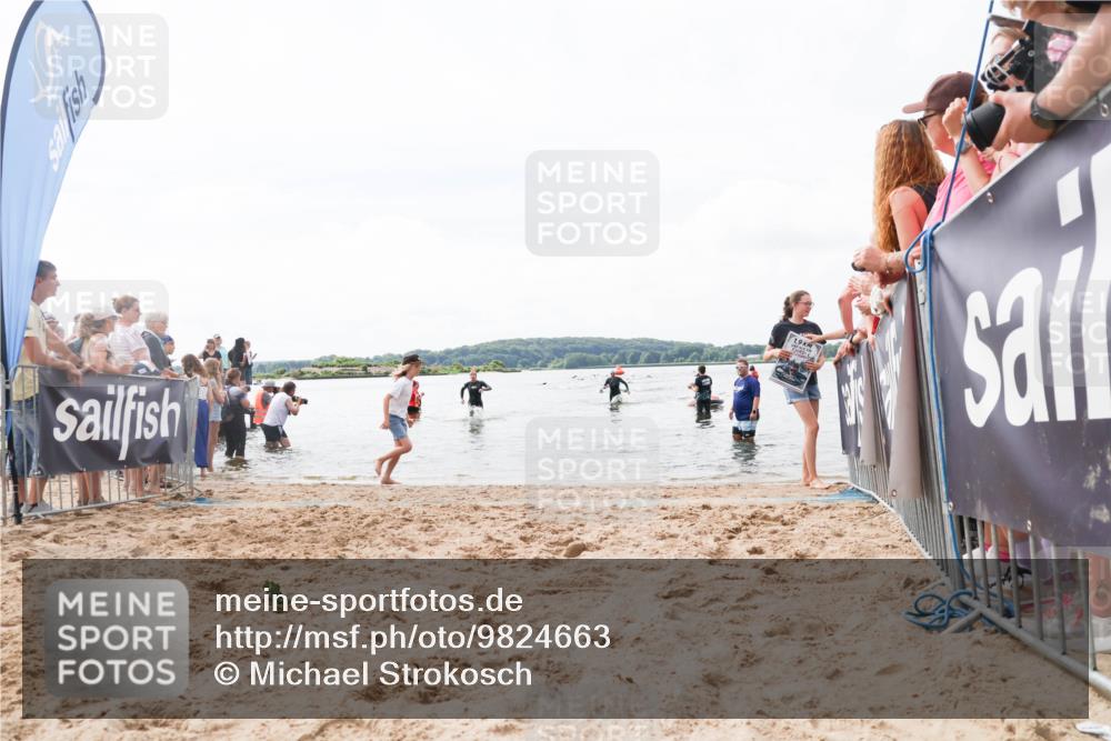 21.06.2026 - Viking Triathlon Michael Strokosch http://msf.ph/oto/9824663 21.06.2026 10:29:33 Schwimmen 65, 610 meine-sportfotos.de