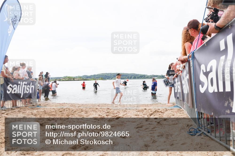 21.06.2026 - Viking Triathlon Michael Strokosch http://msf.ph/oto/9824665 21.06.2026 10:29:34 Schwimmen 65, 610 meine-sportfotos.de