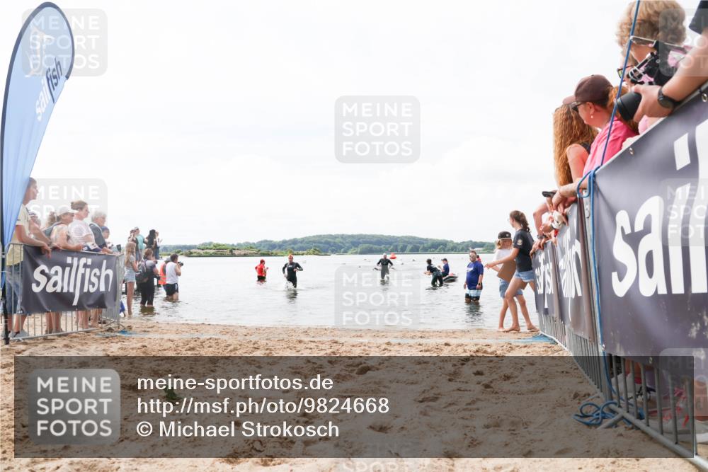 21.06.2026 - Viking Triathlon Michael Strokosch http://msf.ph/oto/9824668 21.06.2026 10:29:35 Schwimmen 65, 610 meine-sportfotos.de