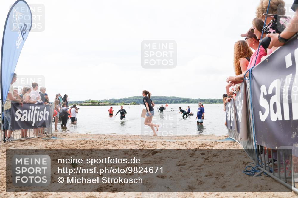 21.06.2026 - Viking Triathlon Michael Strokosch http://msf.ph/oto/9824671 21.06.2026 10:29:36 Schwimmen 74, 610 meine-sportfotos.de