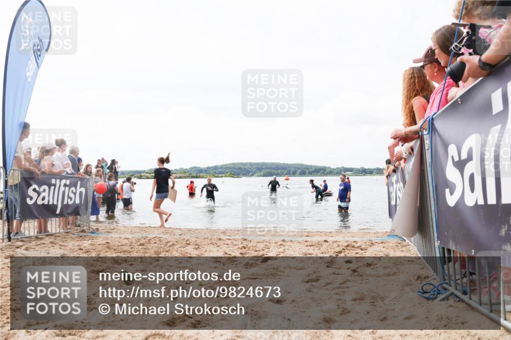 21.06.2026 - Viking Triathlon Michael Strokosch http://msf.ph/oto/9824673 21.06.2026 10:29:37 Schwimmen 74, 610 meine-sportfotos.de